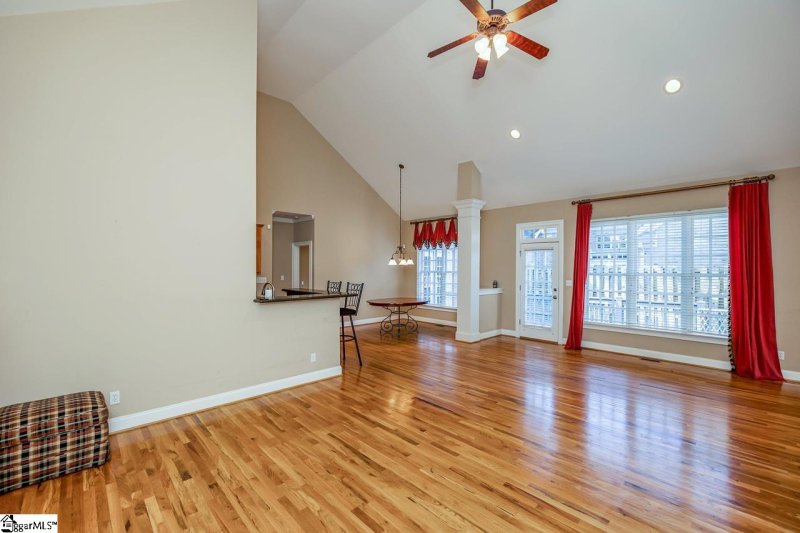 Property image 5 at 207 Arbours Commons Court, Spartanburg, SC 29307