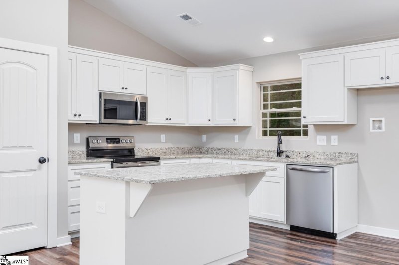 Property image 5 at 119 PATIO Road, Easley, SC 29642