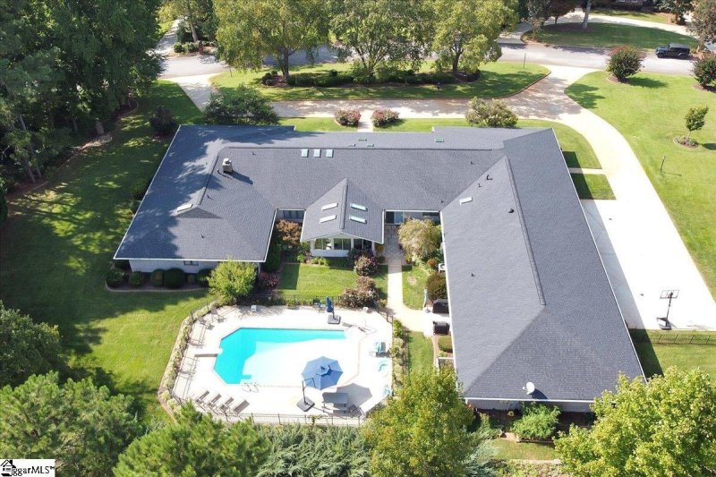 Property image 3 at 9 Valley Oak Drive, Greenville, SC 29617