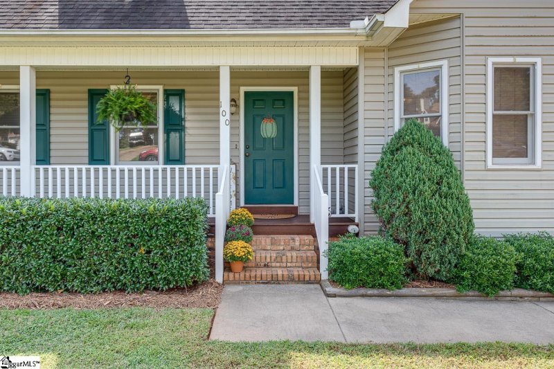 Property image 4 at 100 Hallmark Lane, Easley, SC 29640