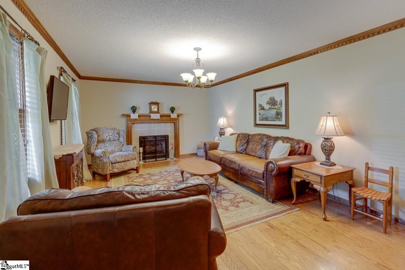 Property image 5 at 100 Hallmark Lane, Easley, SC 29640