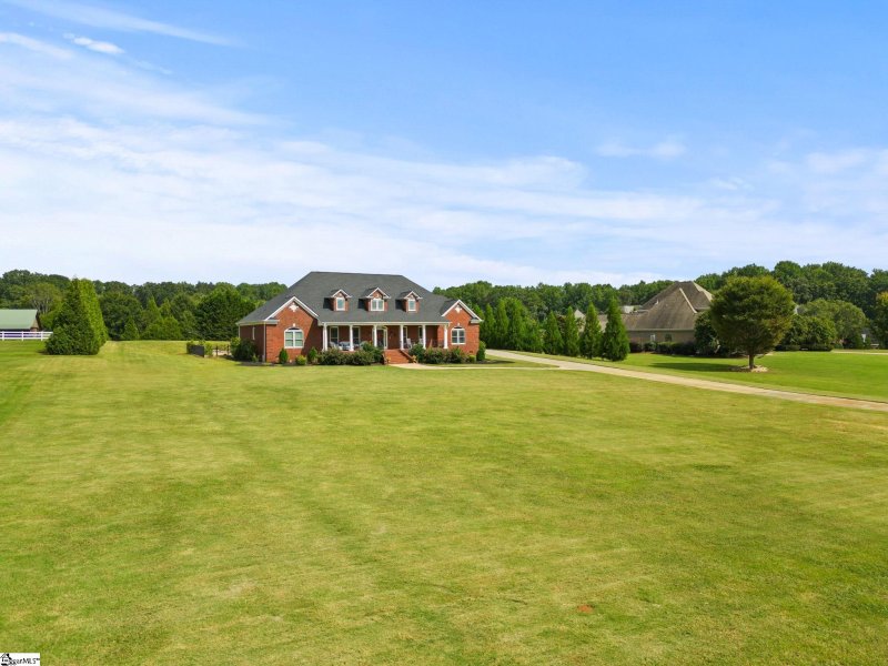 Property image 3 at 103 Lazy Willow Court, Williamston, SC 29697-9150