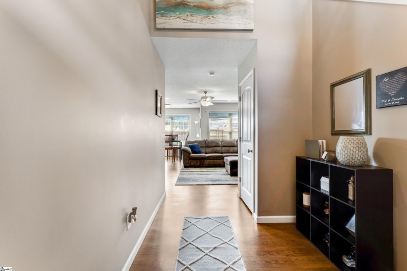 Property image 3 at 465 Peaksview Drive, Simpsonville, SC 29681