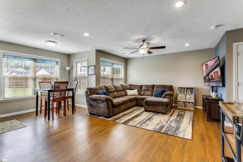 Property image 5 at 465 Peaksview Drive, Simpsonville, SC 29681