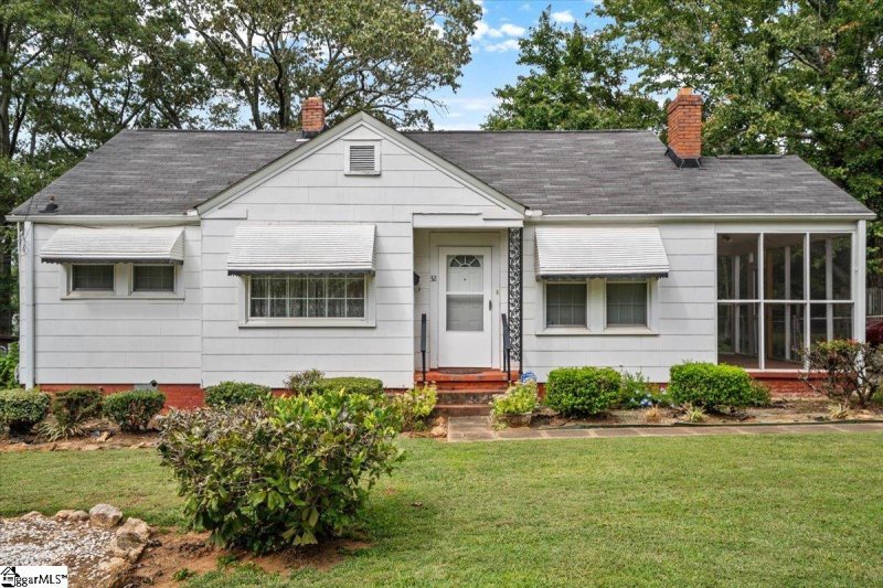 32 Pleasant Ridge Avenue