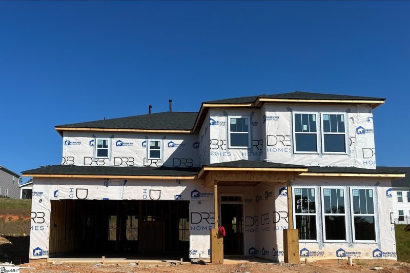 Property image 2 at 112 Whitman Way, Easley, SC 29642