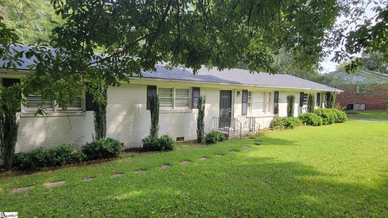 Property image 2 at 504 Hunts Bridge Road, Greenville, SC 29617