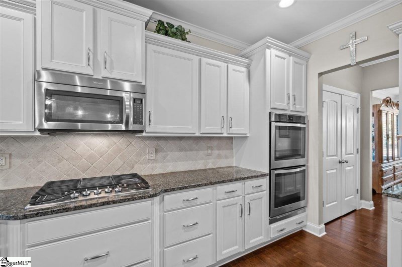 Property image 4 at 19 Lucerne Court, Simpsonville, SC 29680