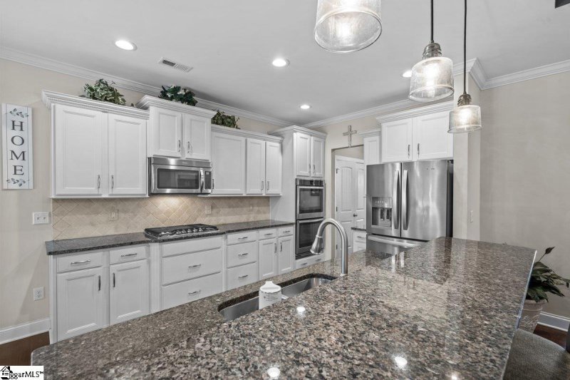 Property image 5 at 19 Lucerne Court, Simpsonville, SC 29680