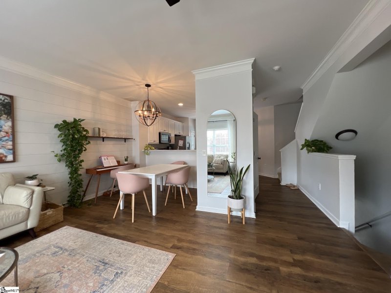 Property image 2 at 702 Calle Place, Greenville, SC 29607-6211