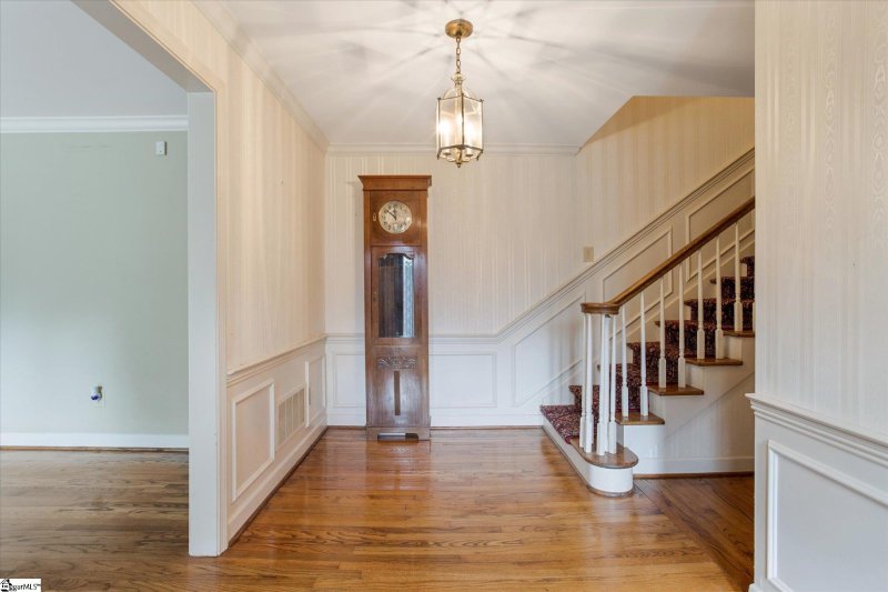 Property image 2 at 198 Chapman Road, Greenville, SC 29605