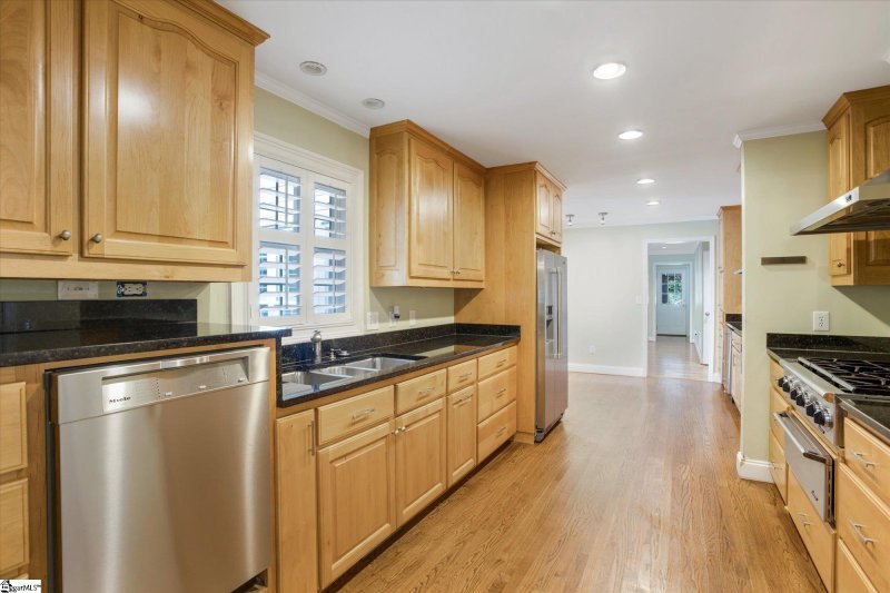 Property image 5 at 198 Chapman Road, Greenville, SC 29605