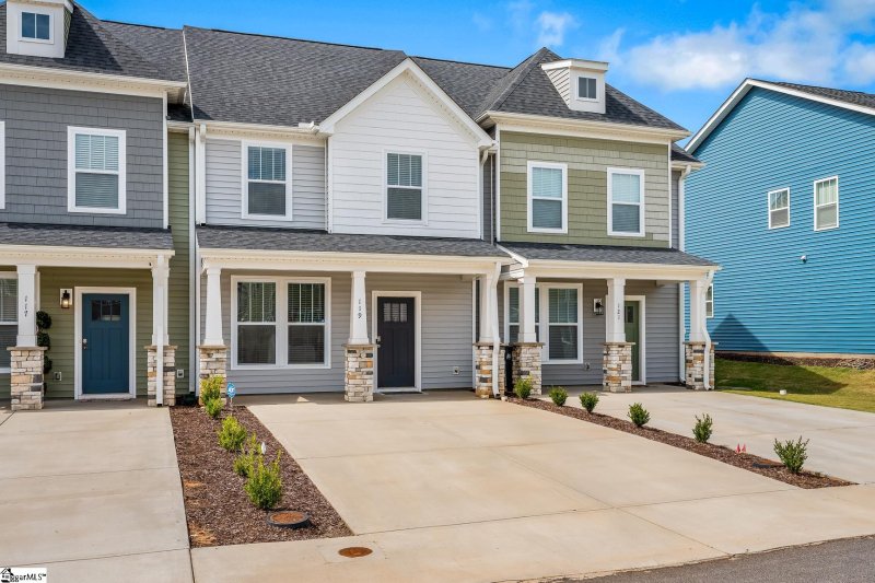 Property image 3 at 119 Shallons Drive, Greenville, SC 29609