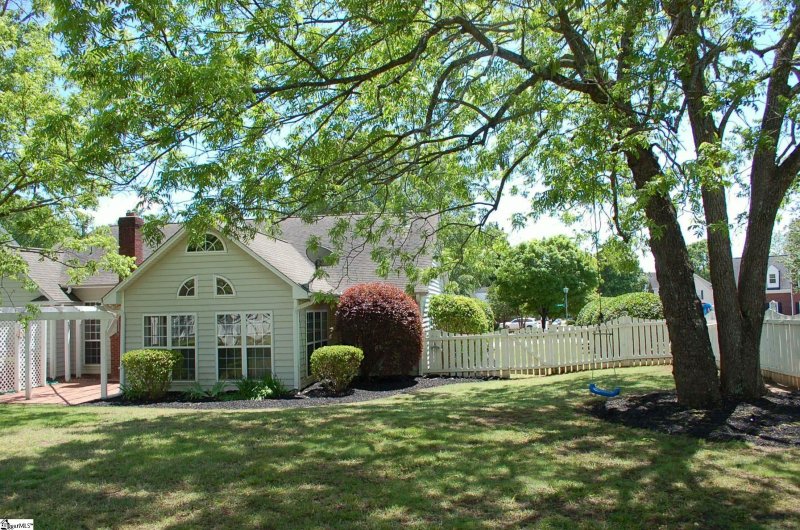 Property image 3 at 1 Big Oak Court, Simpsonville, SC 29681