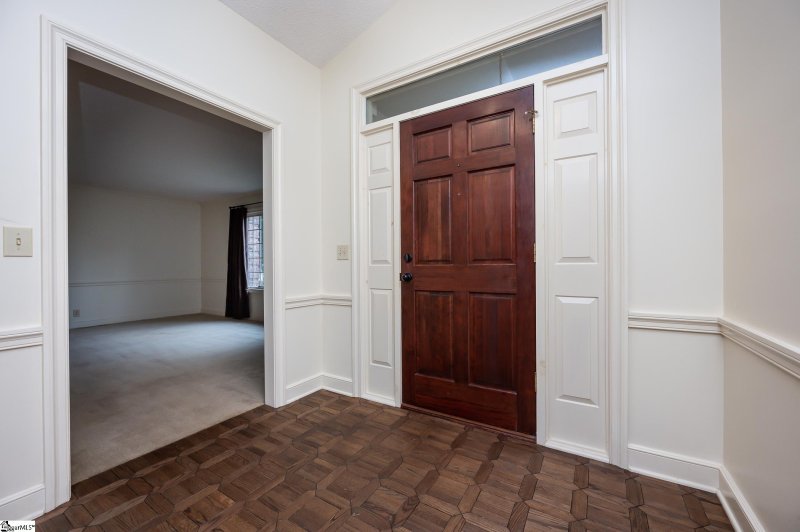 Property image 3 at 208 Yellow Poplar Court, Simpsonville, SC 29681