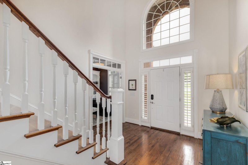 Property image 3 at 14 Marlis Court, Greer, SC 29650