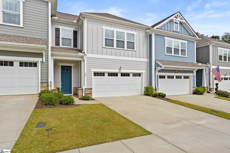 Property image 3 of 203 Wrightwood Lane in Rockbridge, Greer, SC 29650