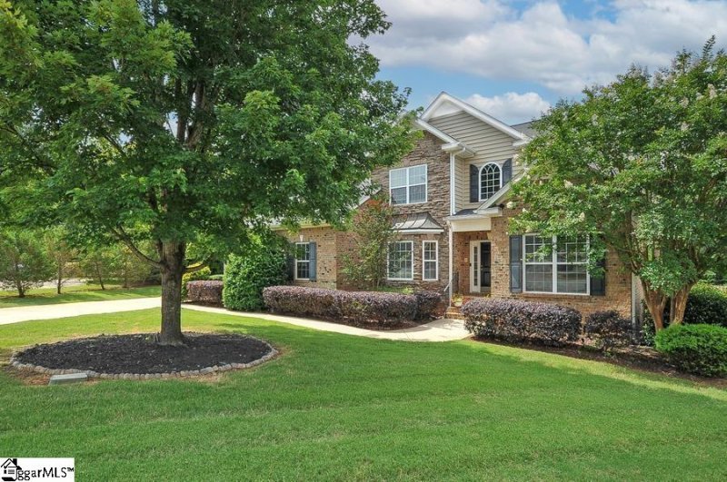 Property image 2 at 23 Barnstable Court, Greer, SC 29650