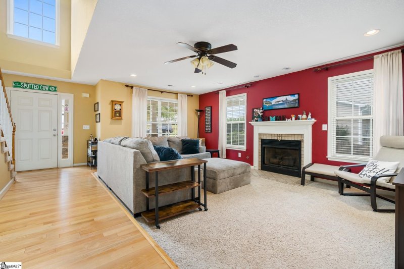 Property image 3 at 205 Gold Thread Way, Taylors, SC 29687