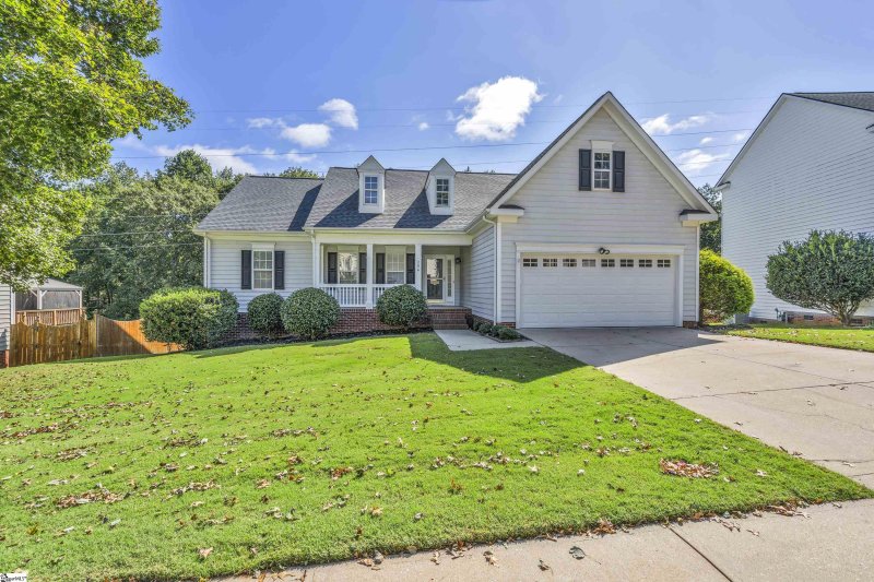 Property image 2 at 206 Windsong Drive, Greenville, SC 29615