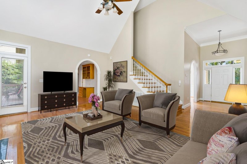 Property image 3 at 13 Linkside Lane, Taylors, SC 29687