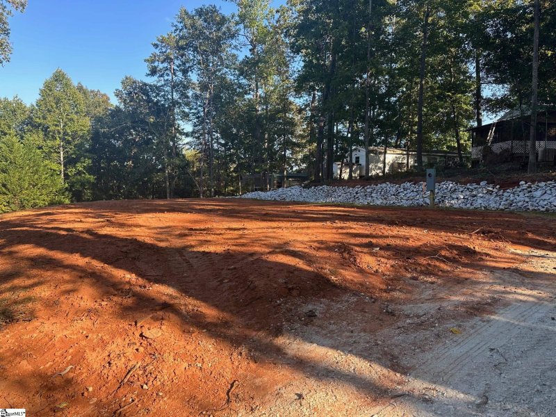 Property image 2 at 300 Brandywine Drive, Westminster, SC 29693