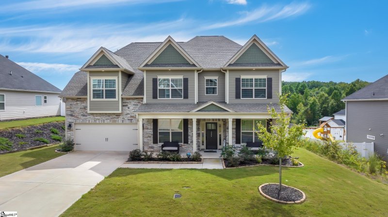 106 Juniper Hill Drive