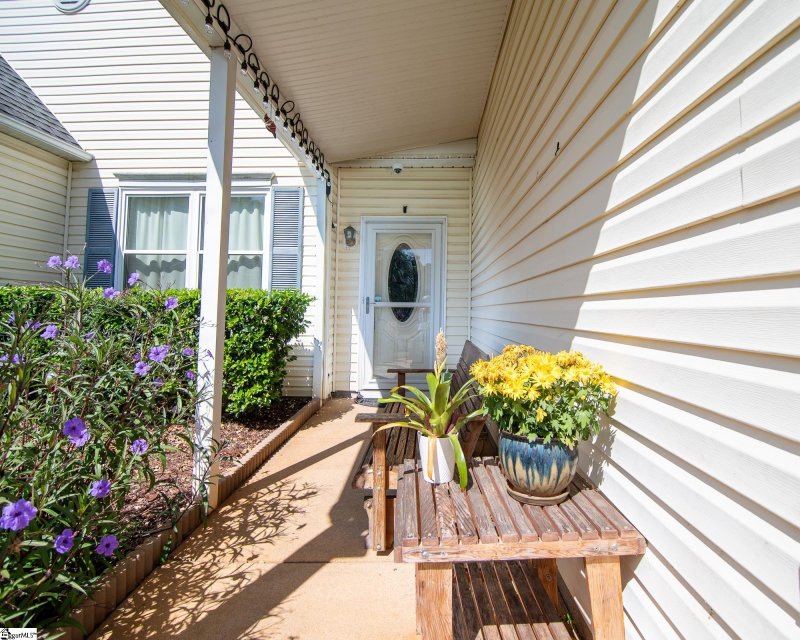 Property image 2 at 414 Bel Arbor Lane, Mauldin, SC 29662