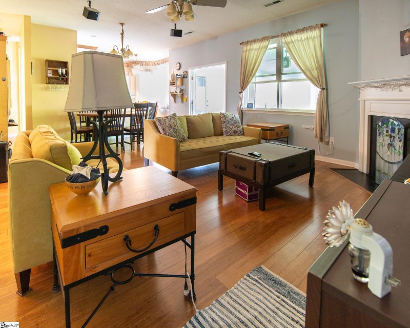 Property image 4 at 414 Bel Arbor Lane, Mauldin, SC 29662
