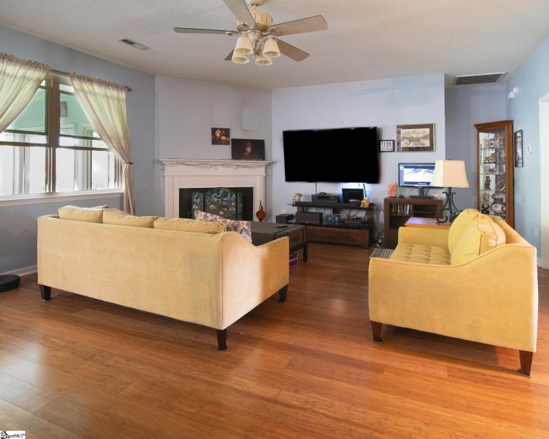 Property image 5 at 414 Bel Arbor Lane, Mauldin, SC 29662