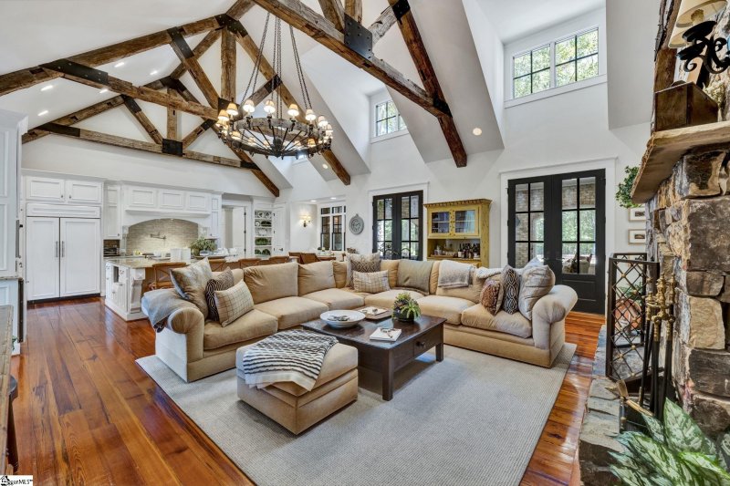 Property image 3 at 707 Pecan Tree Court, Spartanburg, SC 29307