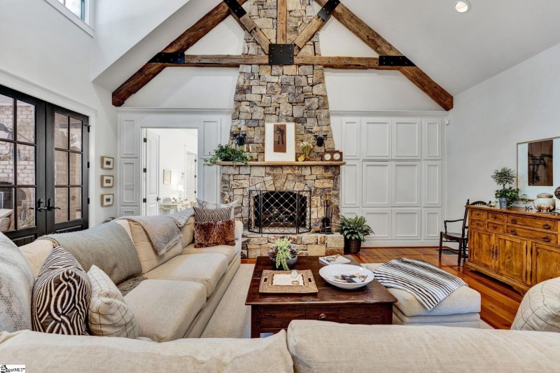 Property image 4 at 707 Pecan Tree Court, Spartanburg, SC 29307