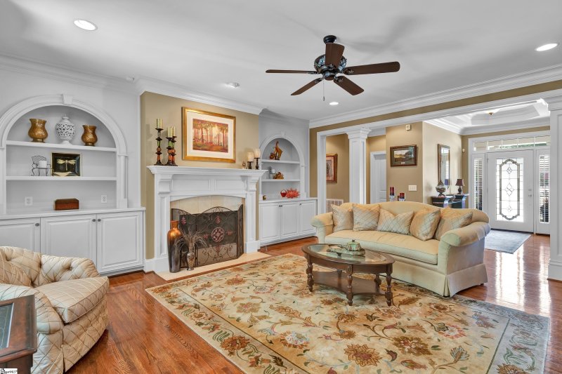 Property image 5 at 310 Hammetts Glen Way, Greer, SC 29650