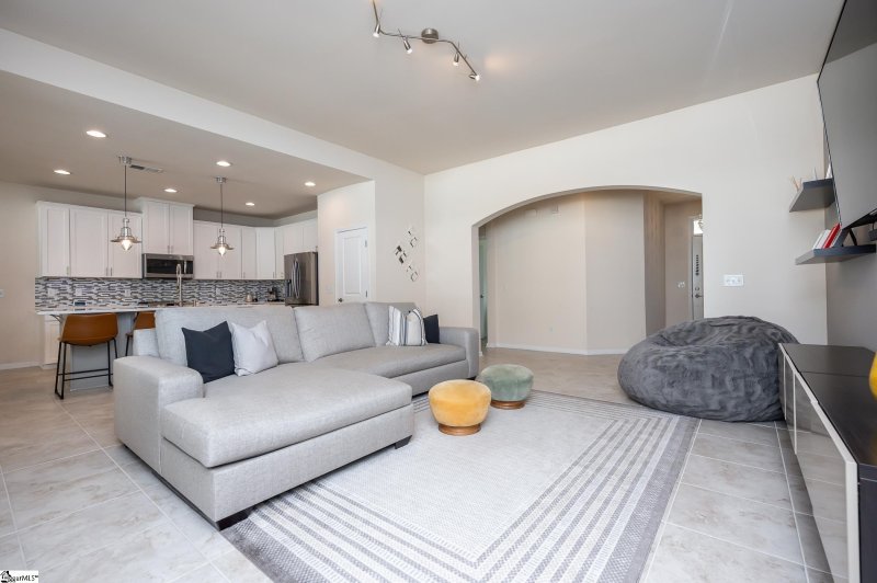 Property image 5 at 231 Chapel Hill Lane, Simpsonville, SC 29681