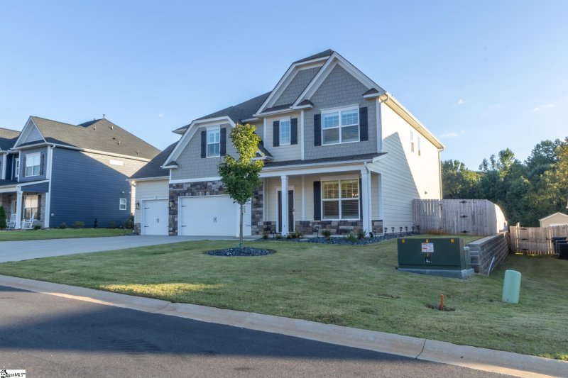 Property image 3 at 308 Carriage Hill Drive, Easley, SC 29642