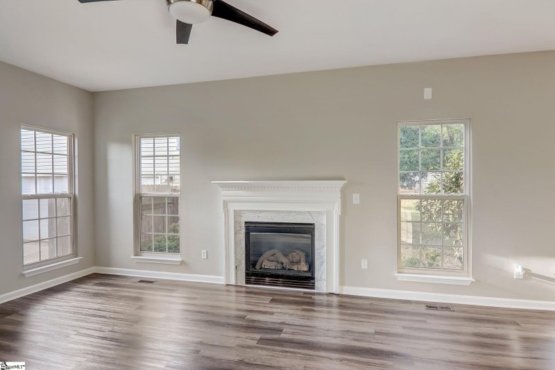 Property image 3 at 104 Ivory Glen Court, Greenville, SC 29611-7571