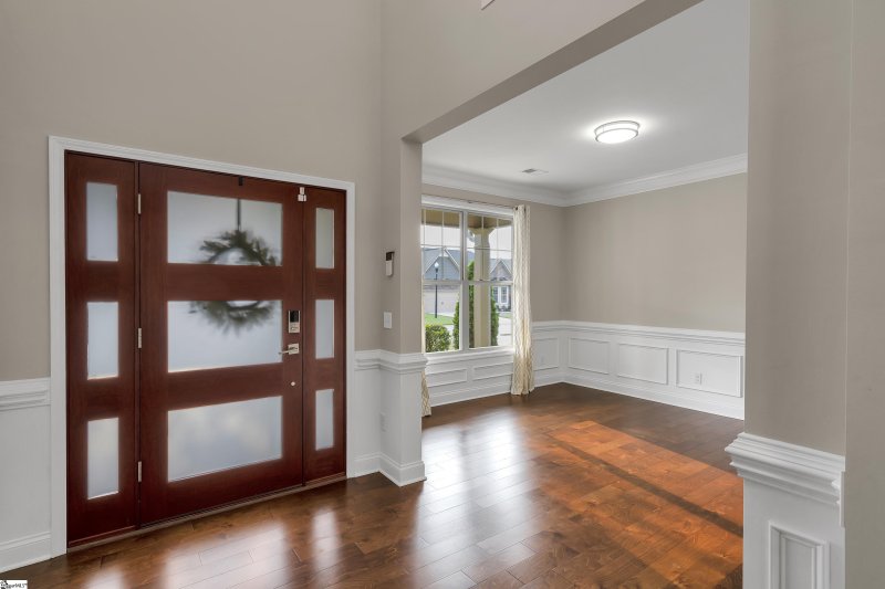 Property image 2 at 218 Talon Court, Taylors, SC 29687