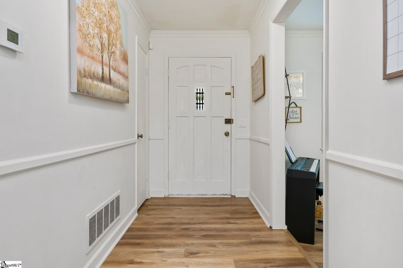 Property image 3 at 106 Holly Road, Taylors, SC 29687