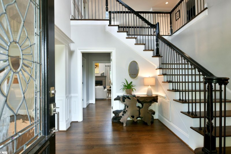 Property image 4 at 309 Stonebrook Farm Way, Greenville, SC 29615