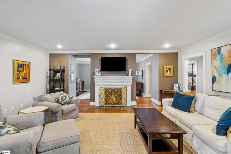 Property image 5 at 414 Longview Terrace, Greenville, SC 29605