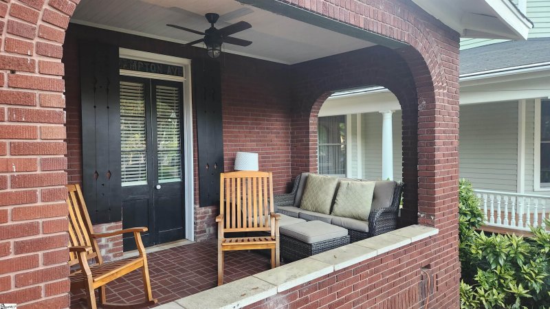 Property image 4 at 322 Hampton Avenue, Greenville, SC 29601