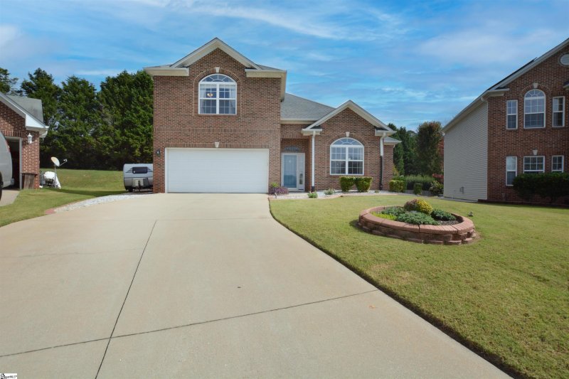 Property image 2 at 8 Rosehill Place, Fountain Inn, SC 29644