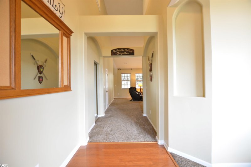 Property image 4 at 8 Rosehill Place, Fountain Inn, SC 29644