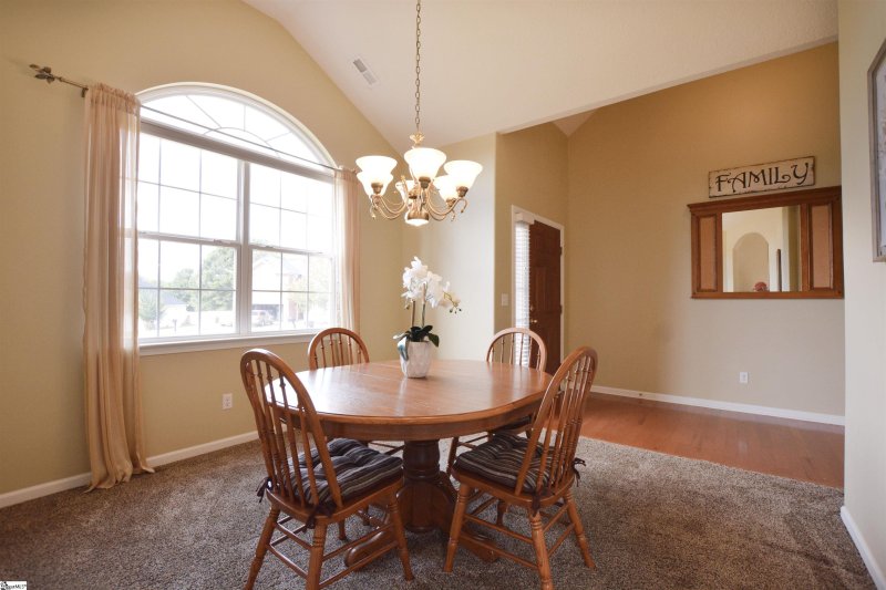 Property image 5 at 8 Rosehill Place, Fountain Inn, SC 29644