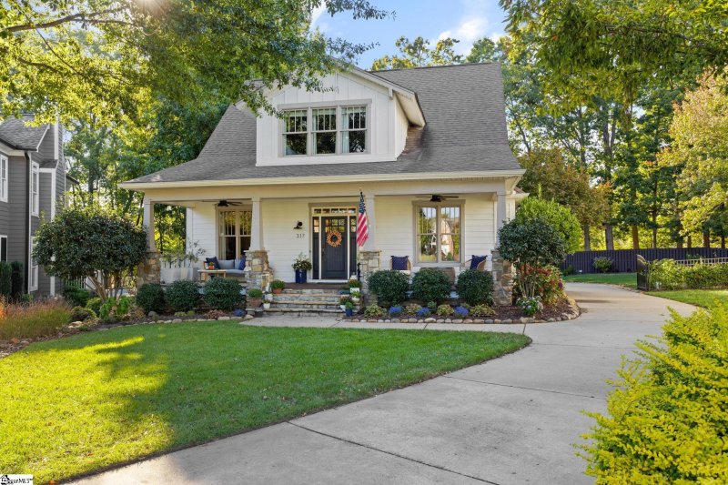 Property image 2 at 317 Saint Helena Court, Greenville, SC 29607