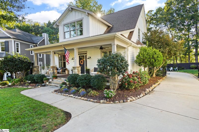 Property image 3 at 317 Saint Helena Court, Greenville, SC 29607
