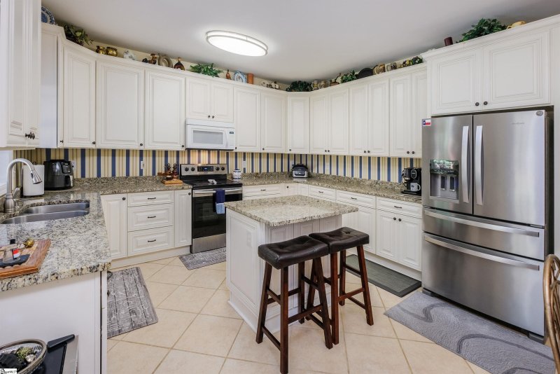 Property image 4 at 529 Morning Creek Place, Greenville, SC 29607