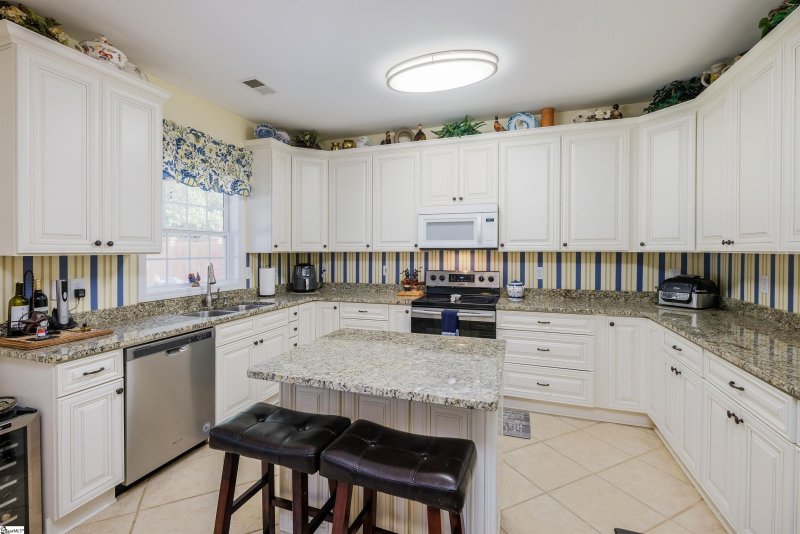 Property image 5 at 529 Morning Creek Place, Greenville, SC 29607