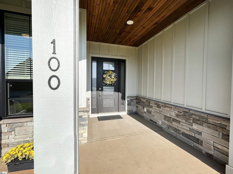 Property image 4 at 100 Ridan Road, Mauldin, SC 29662