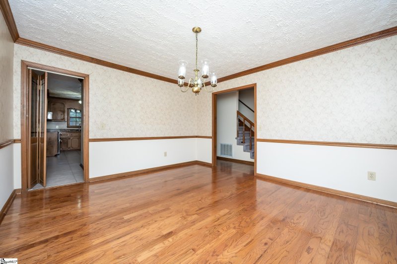 Property image 5 at 512 Windward Way, Greer, SC 29650